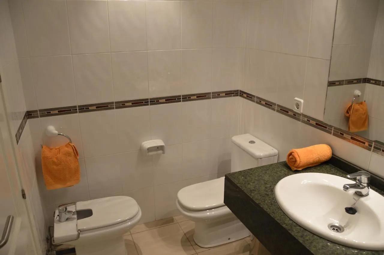 Apartamentos Estartit Park 埃斯塔蒂特 公寓