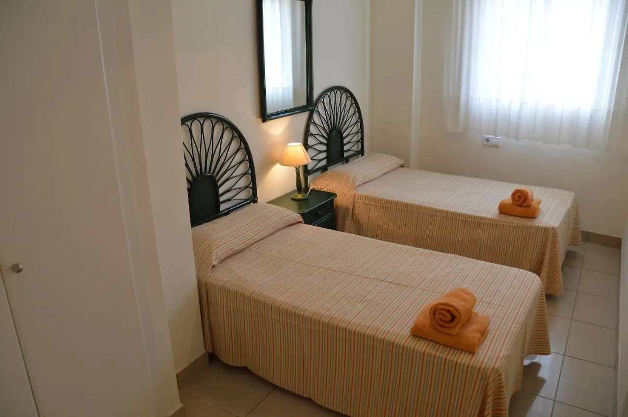 Apartamentos Estartit Park 埃斯塔蒂特 公寓
