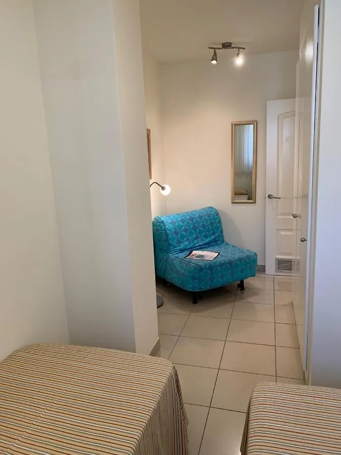 Apartamentos Estartit Park 埃斯塔蒂特 公寓