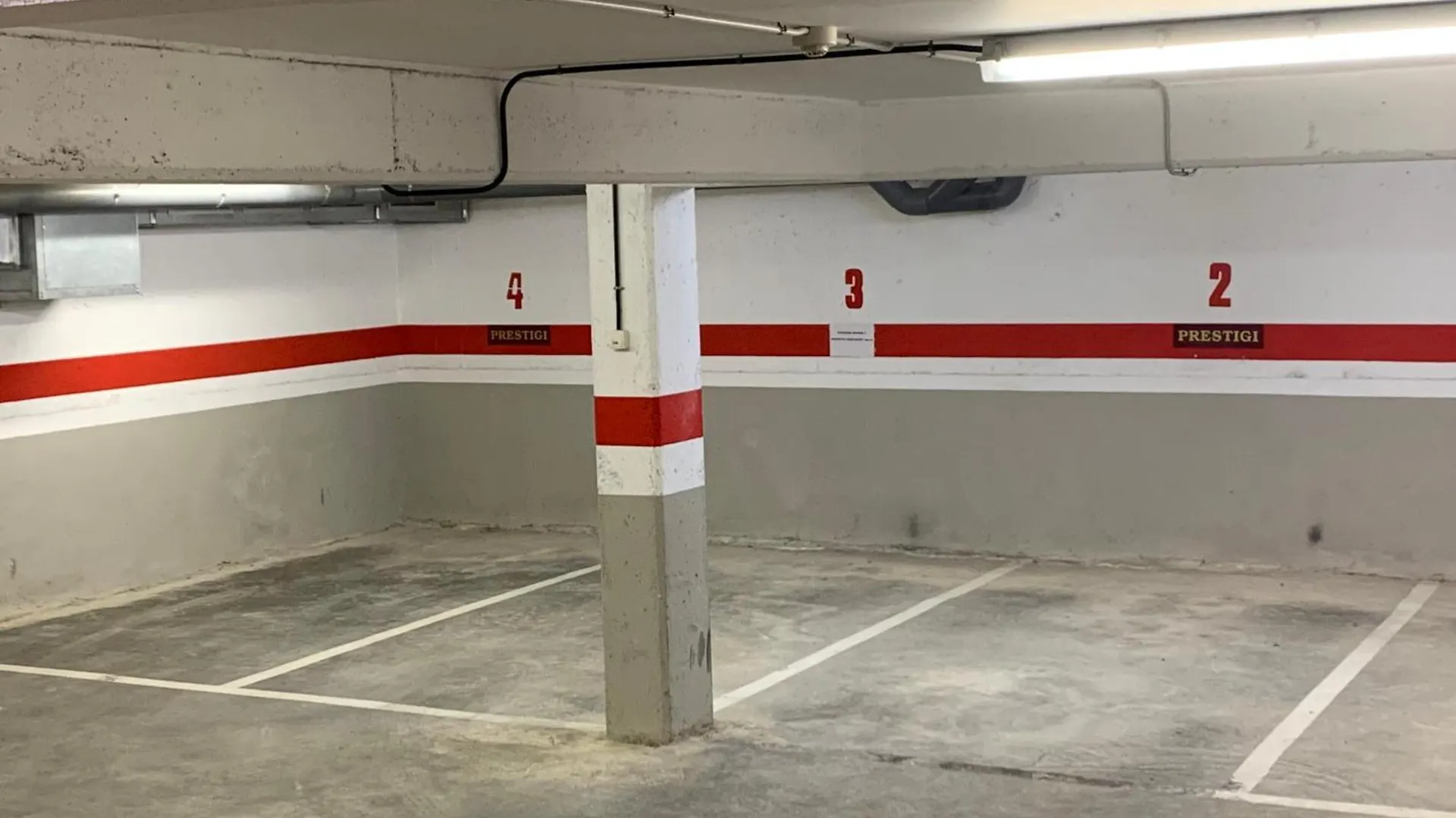 Apartamentos Estartit Park contacts